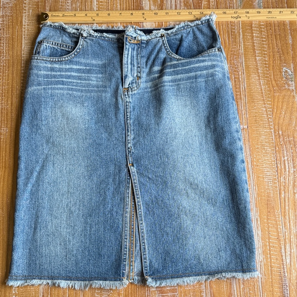 SO Blue Denim Skirt with Frayed Detail